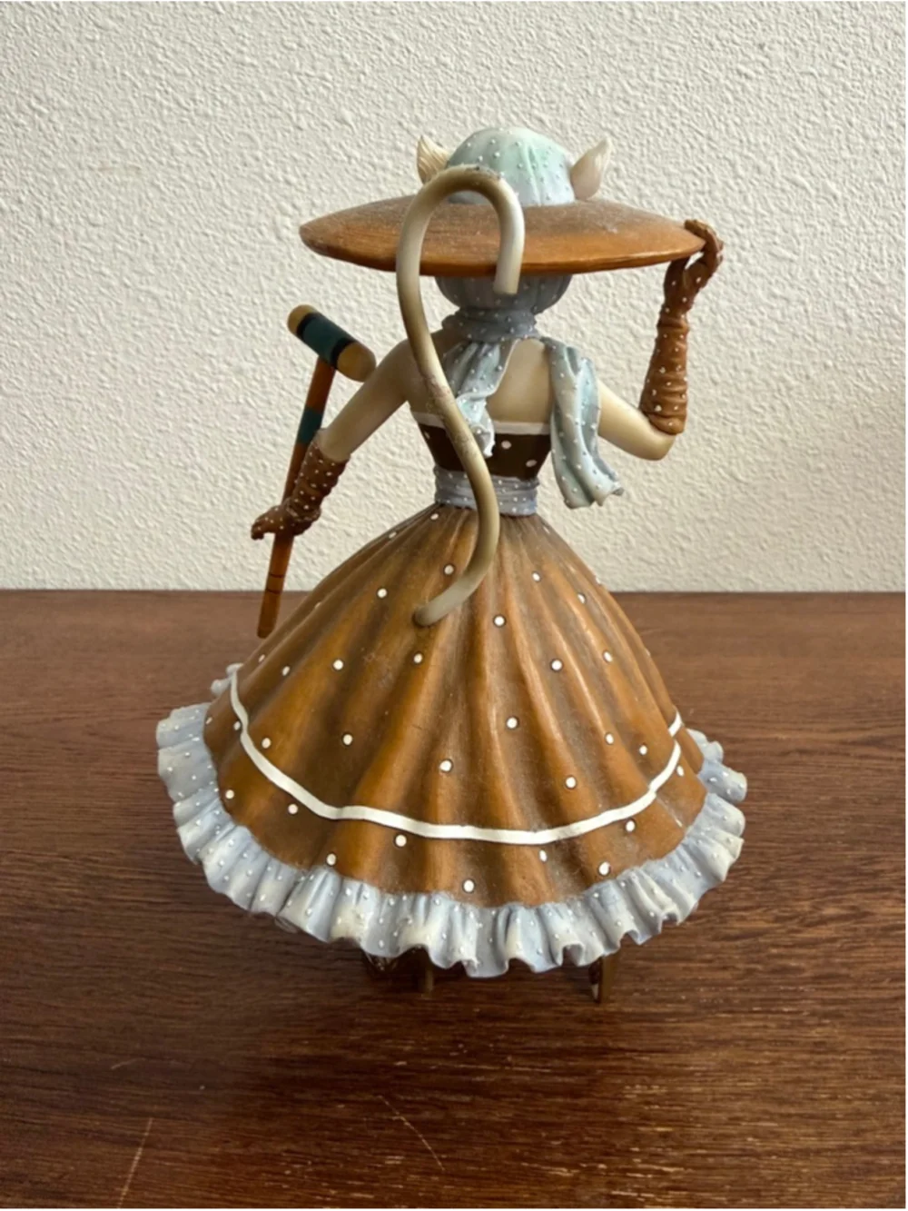 M Le Van Cat Lady Figurine Poodle Vintage Style Lady w Hat Umbrella Whimsical